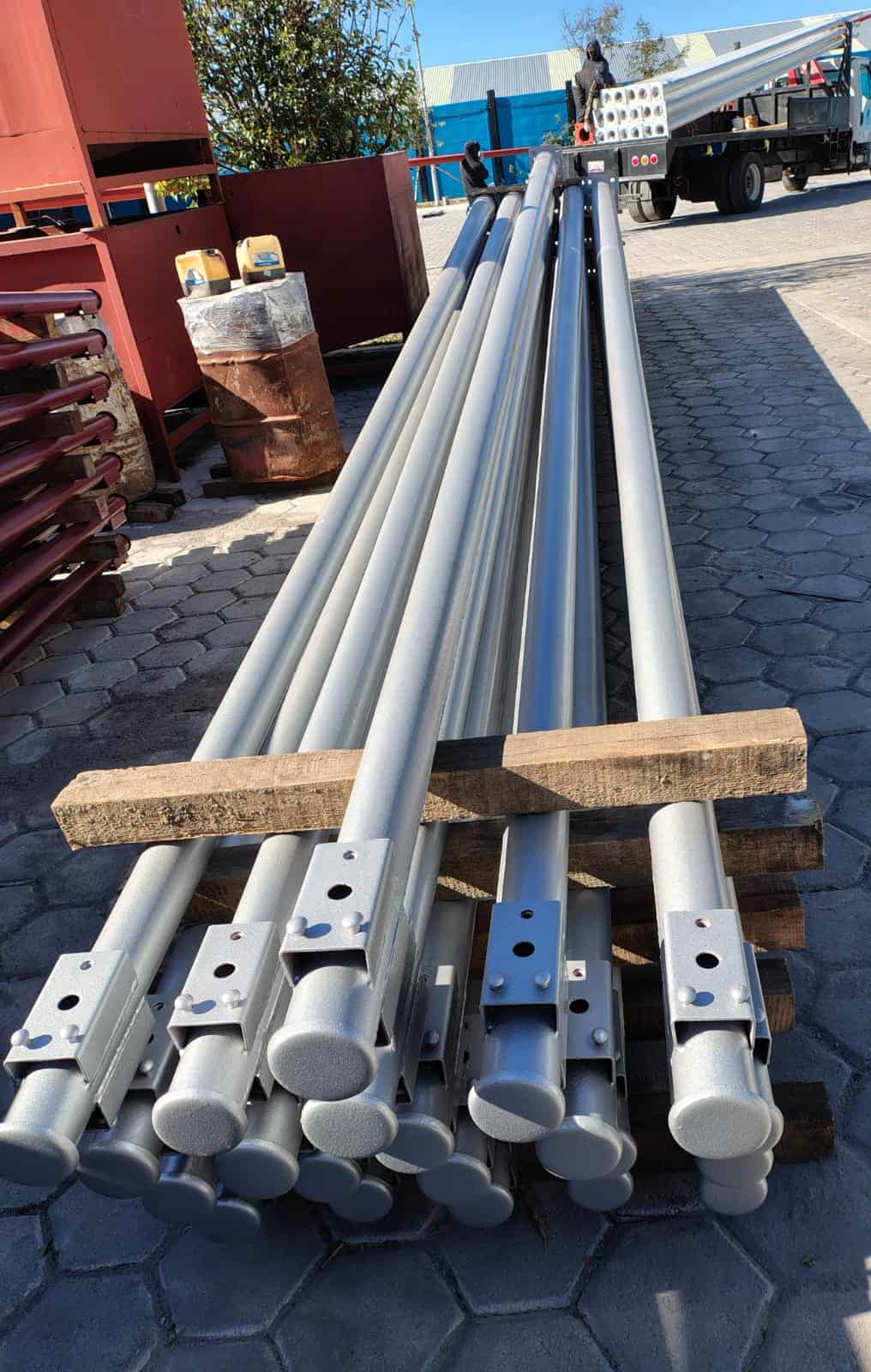 Postes de Acero para Alumbrado